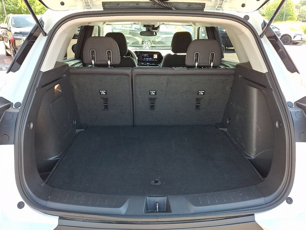 Certified 2024 Chevrolet TrailBlazer LT w/ LT Cold Weather Package FWD image 27