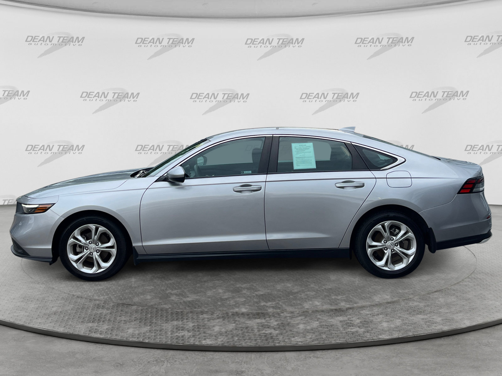 Used 2024 Honda Accord LX image 4