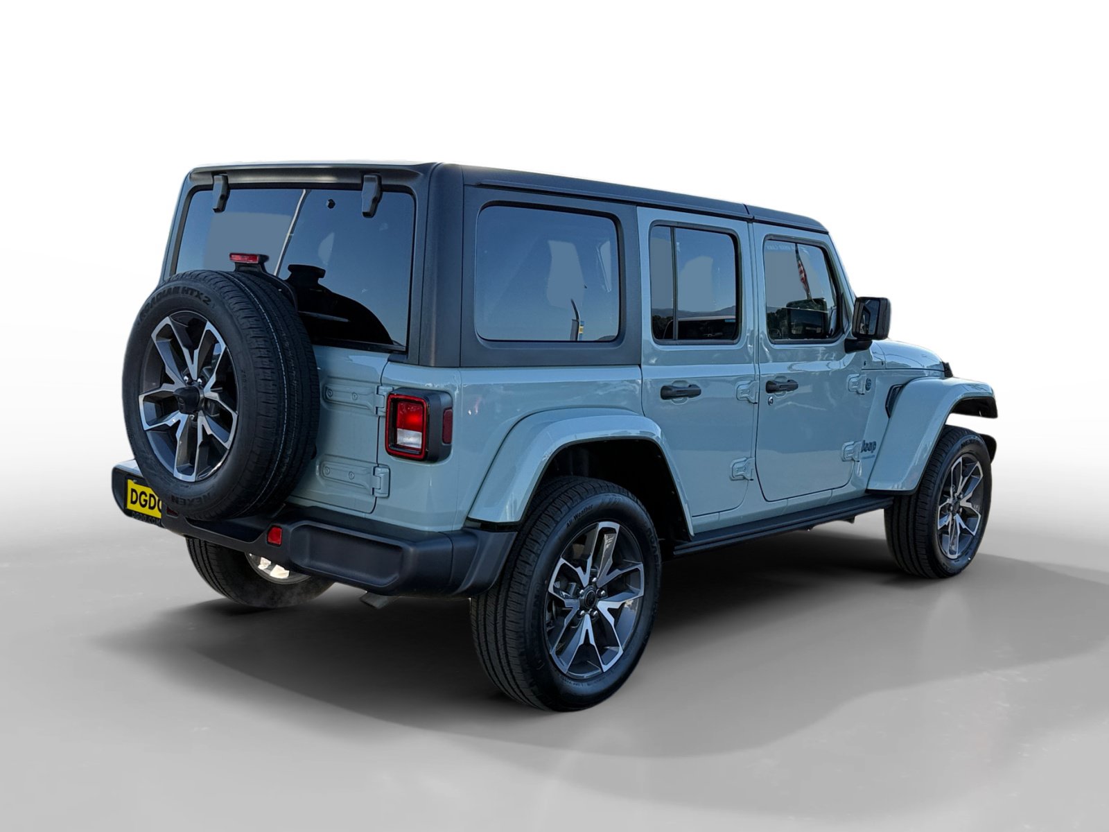 Used 2024 Jeep Wrangler Unlimited w/ Convenience Group AWD/4WD image 5