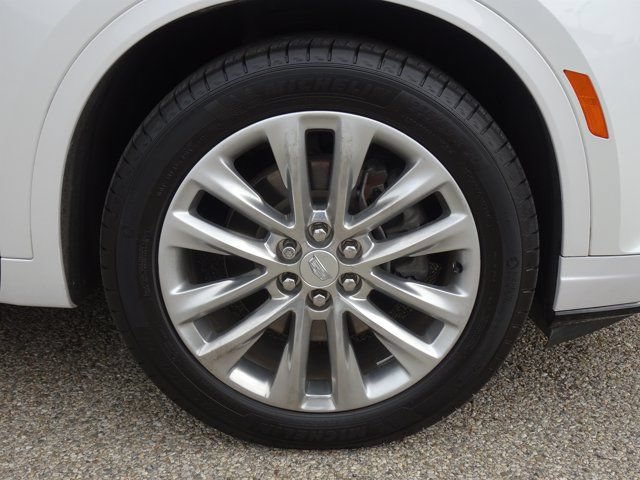 Used 2024 Cadillac XT6 Premium Luxury w/ LPO, Floor Liner Package AWD/4WD image 29