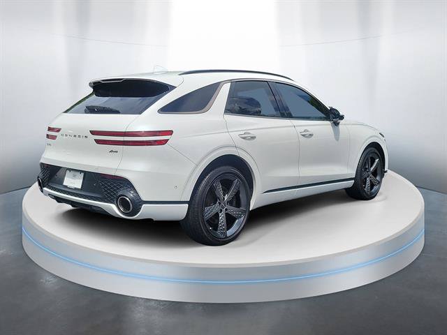 Used 2023 Genesis GV70 2.5T w/ Sport Prestige Package AWD/4WD image 3