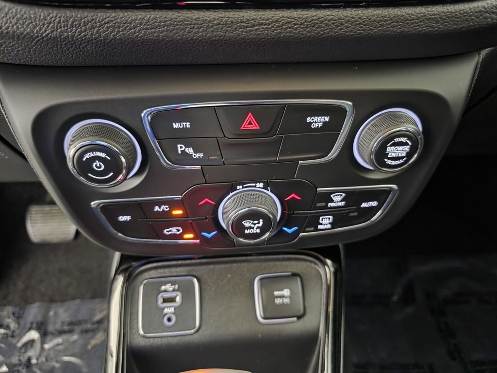 Certified 2020 Jeep Compass Altitude image 26