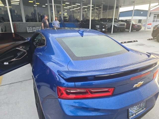 Used 2016 Chevrolet Camaro SS RWD image 4