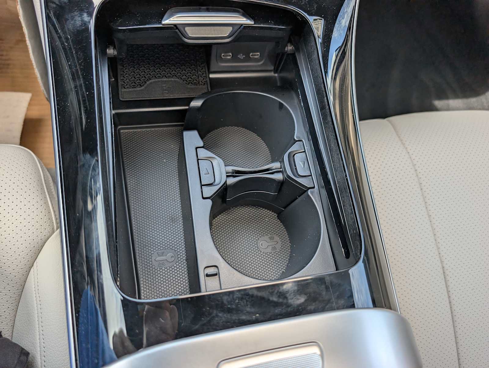 New 2026 Mercedes-Benz CLE 300 4MATIC Coupe image 22
