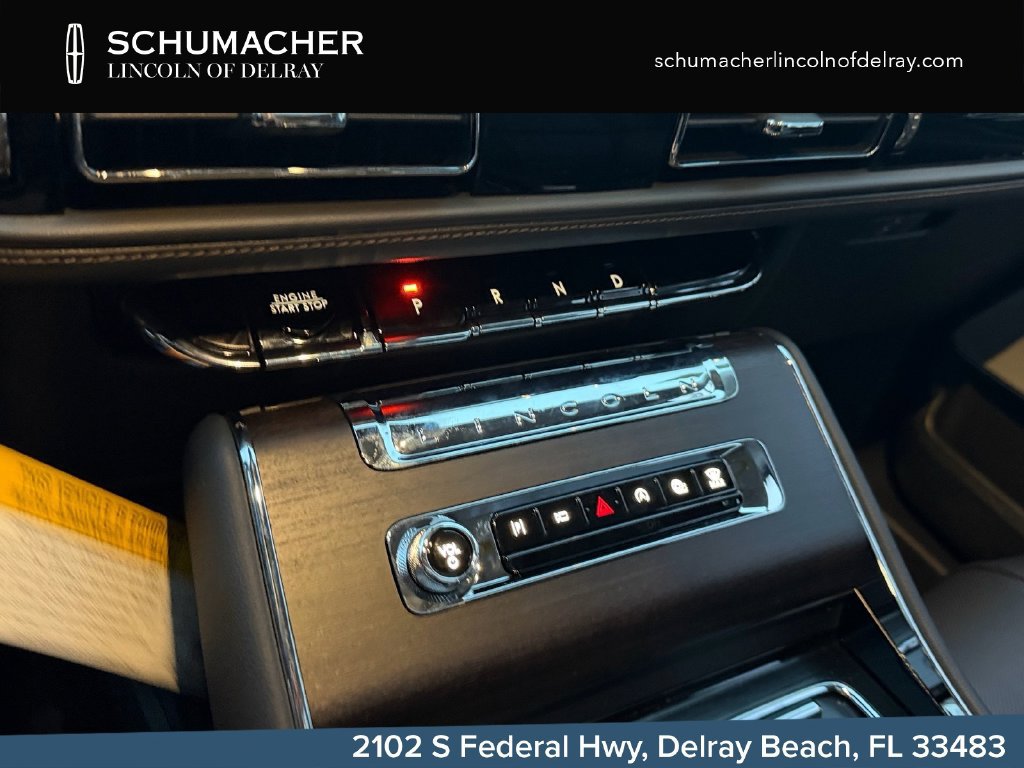 New 2026 Lincoln Aviator Reserve w/ Luxury Package RWD image 13