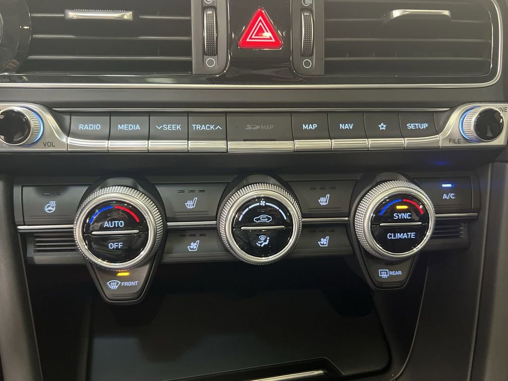 Used 2019 Genesis G70 3.3T Advanced w/ Prestige Package image 16