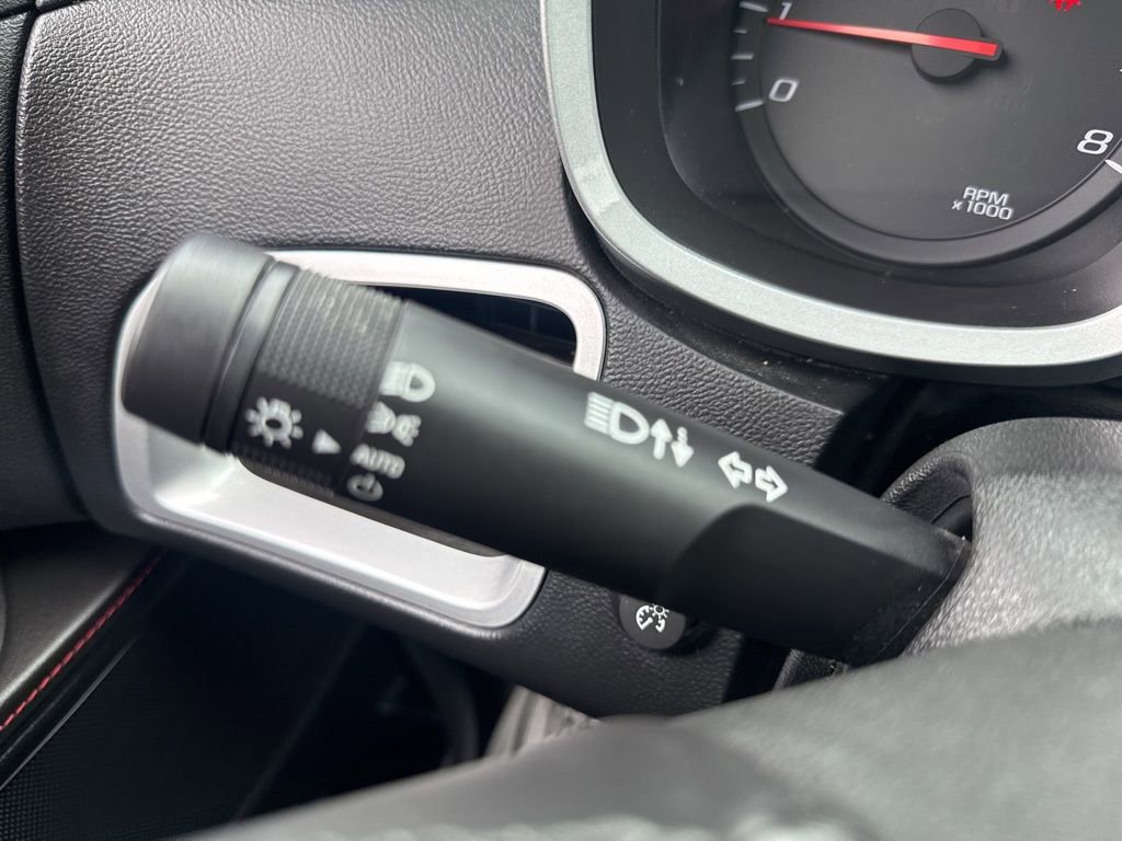 Used 2015 Chevrolet Equinox LT w/ Driver Convenience Package image 26