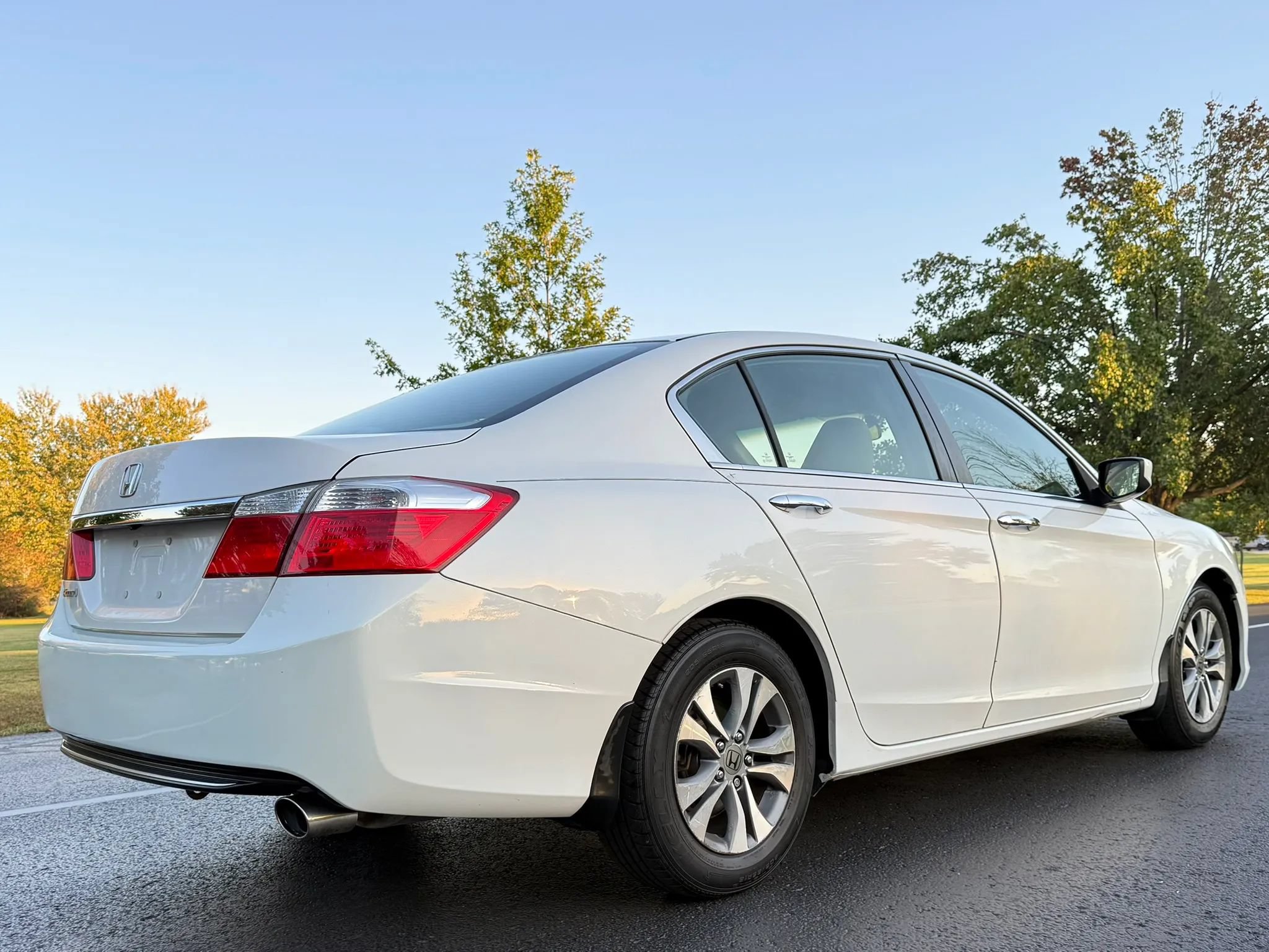 Used 2014 Honda Accord LX image 9