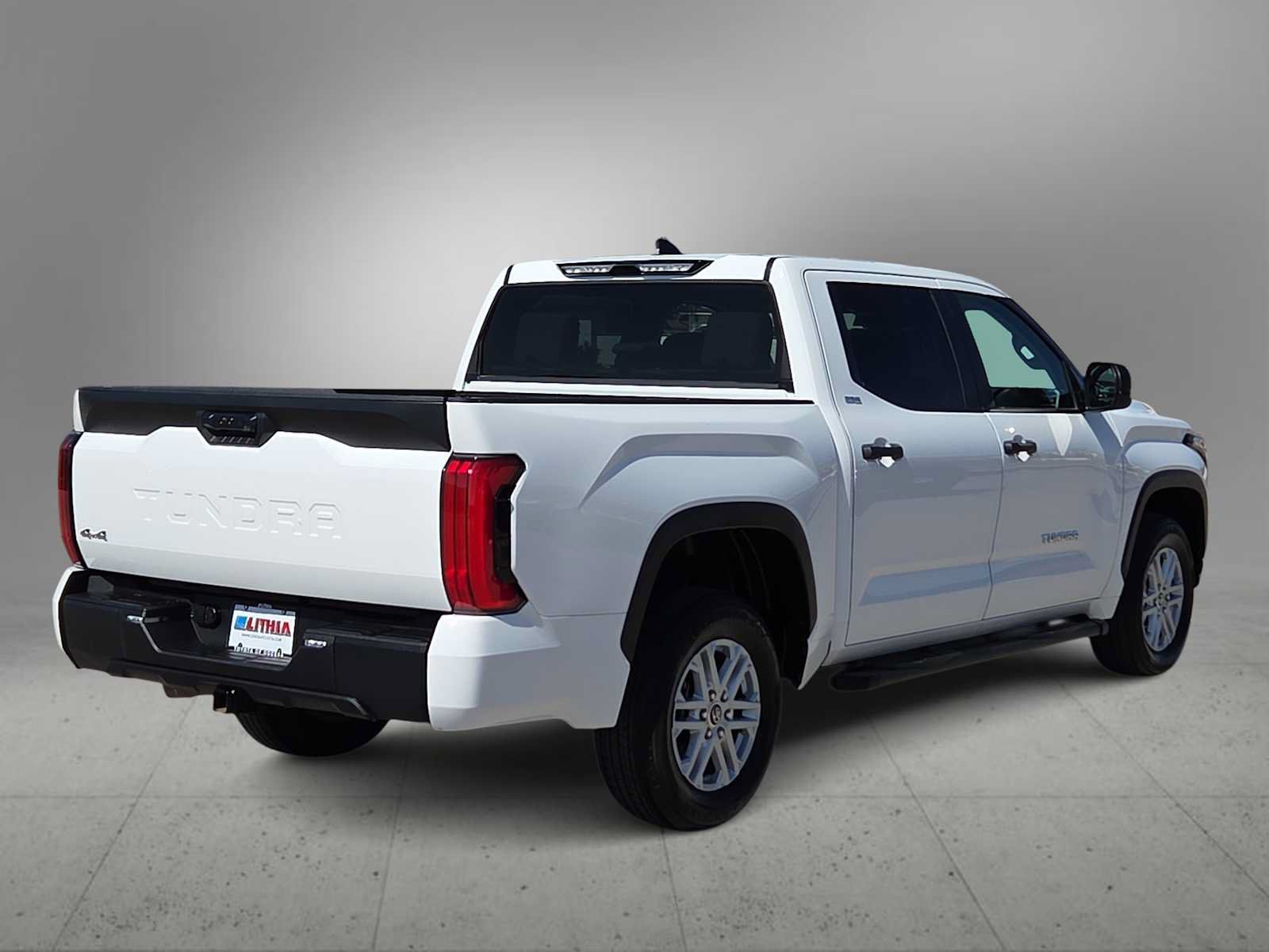 Used 2024 Toyota Tundra SR5 AWD/4WD image 8