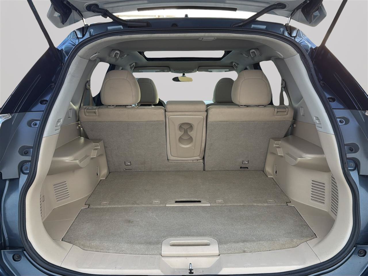 Used 2014 Nissan Rogue SV w/ SV Moonroof Package AWD/4WD image 26