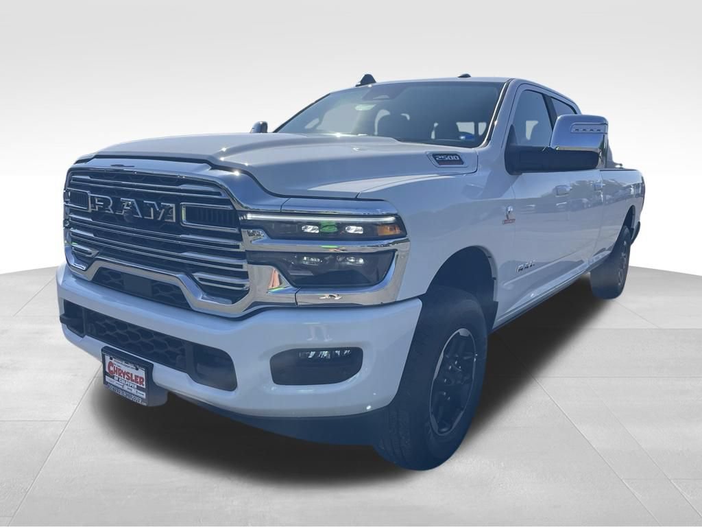 New 2026 RAM 2500 Laramie AWD/4WD image 17