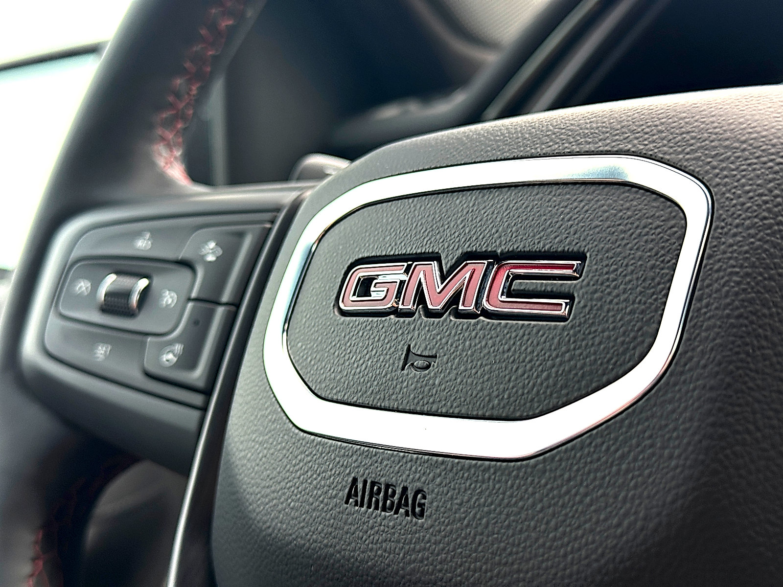Used 2026 GMC Sierra 1500 AT4X w/ AT4X AEV Edition AWD/4WD image 32
