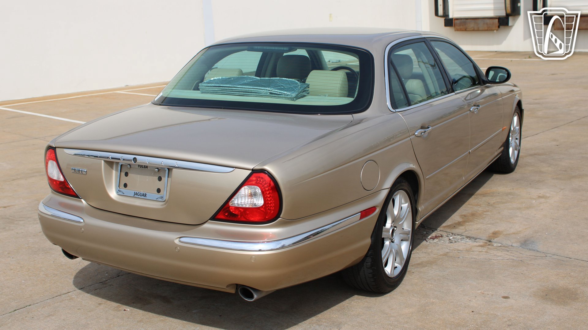Used 2005 Jaguar XJ8 RWD image 30