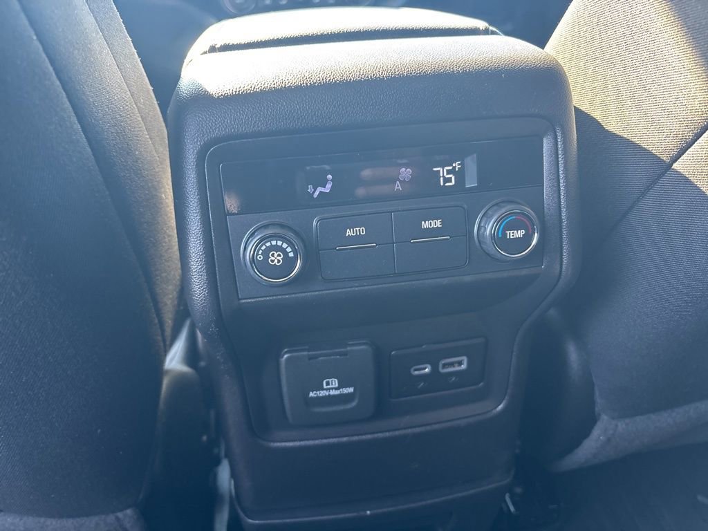 Used 2022 GMC Acadia AT4 AWD/4WD image 30