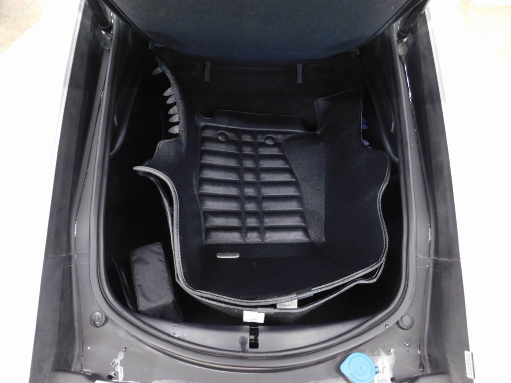 Used 2015 Jaguar F-TYPE R image 70