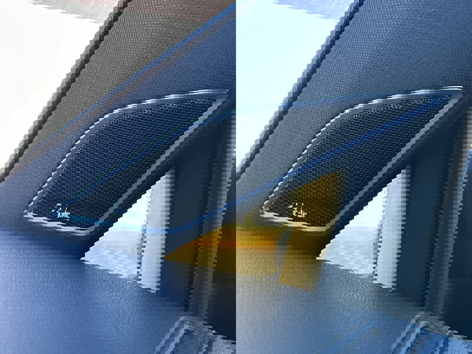 Used 2019 Volkswagen Golf R 4-Door image 19