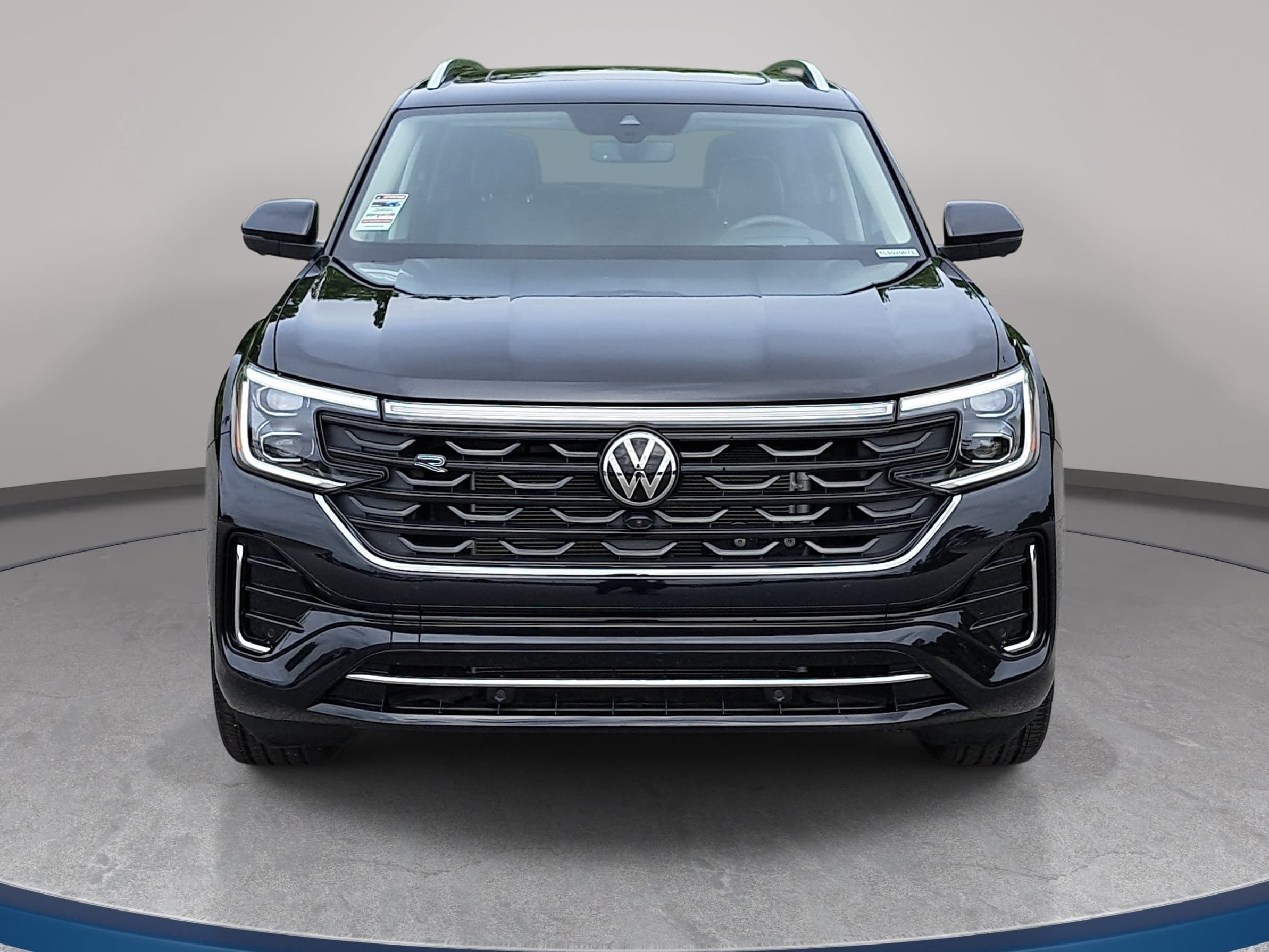 Certified 2026 Volkswagen Atlas SEL Premium R-Line AWD/4WD image 2
