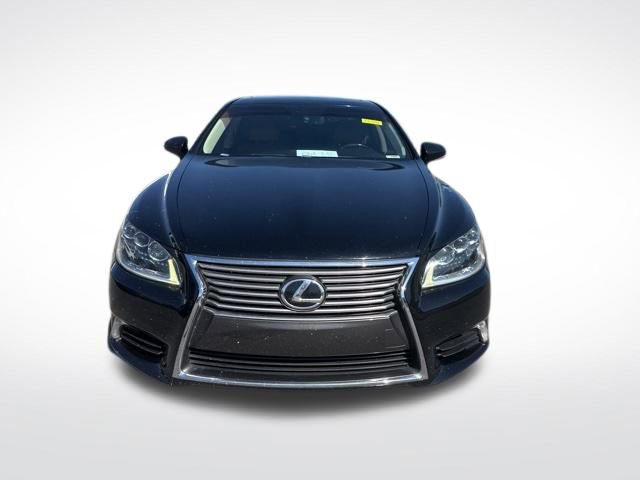 Used 2013 Lexus LS 460 AWD w/ Comfort Pkg