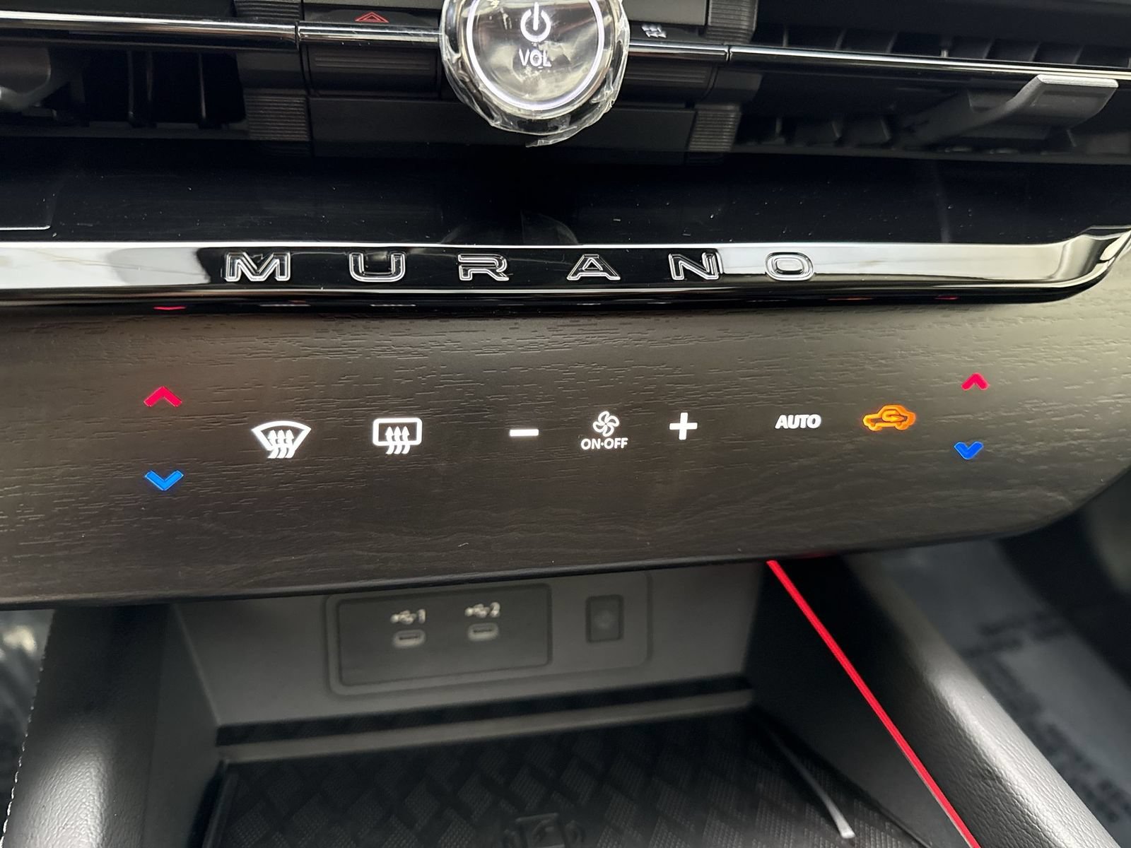 Used 2025 Nissan Murano SL AWD/4WD image 10