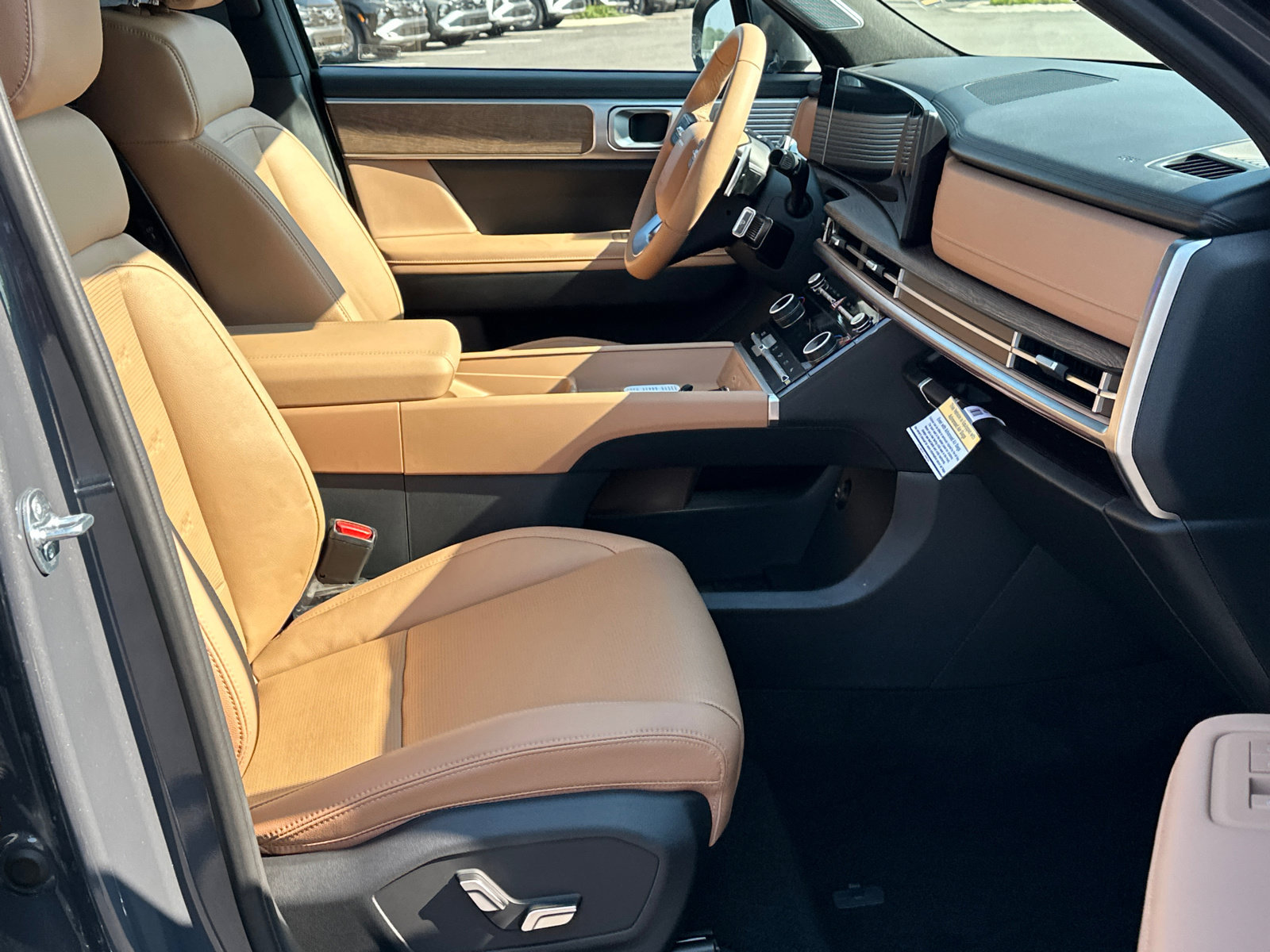 New 2027 Hyundai Santa Fe Limited FWD image 14