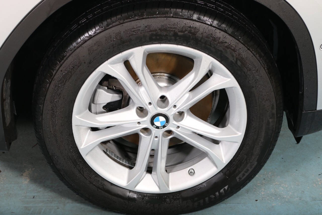 Used 2021 BMW X3 xDrive30i w/ Convenience Package image 17