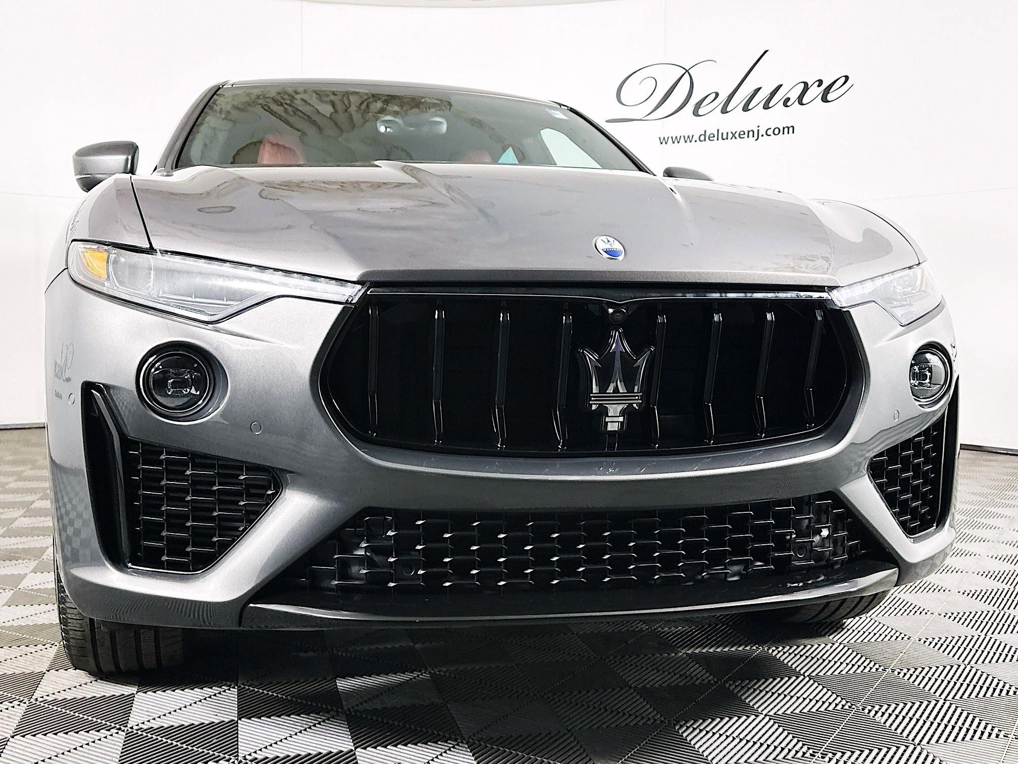 Used 2023 Maserati Levante Modena image 31
