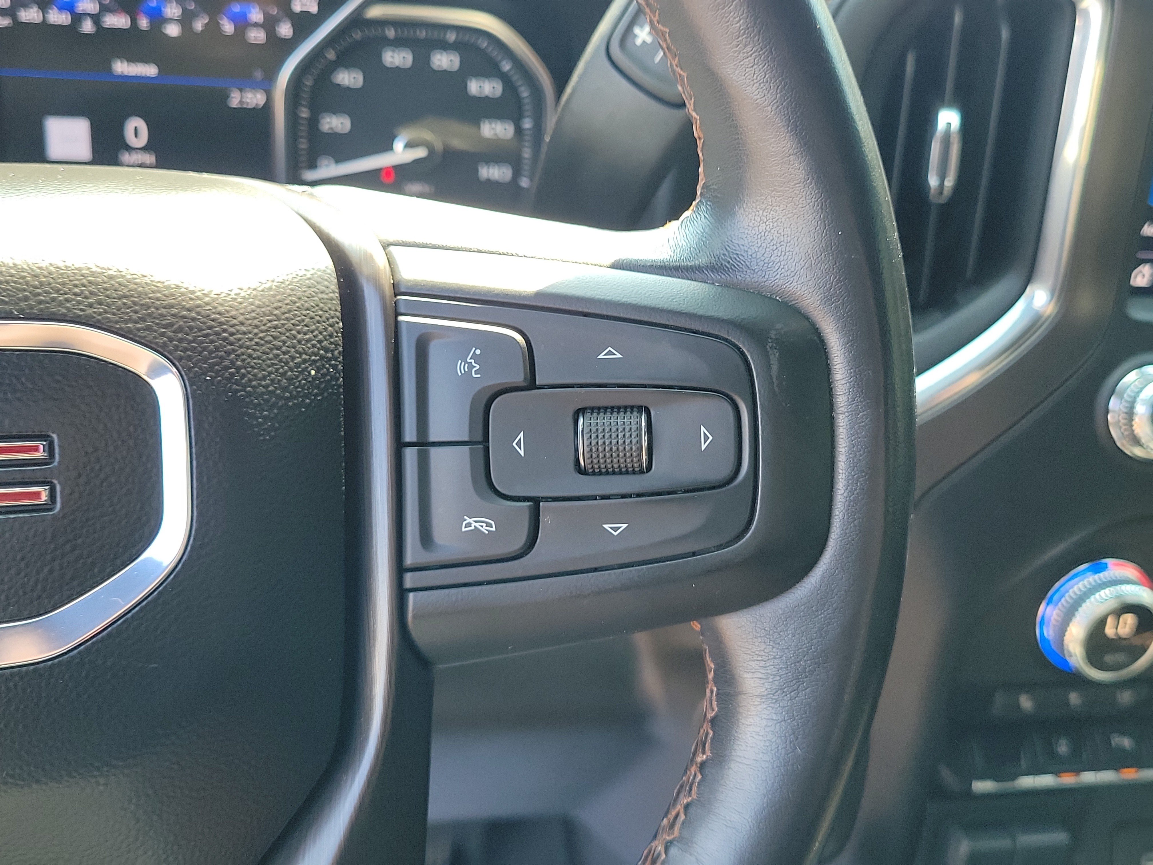 Used 2022 GMC Sierra 2500 AT4 w/ AT4 Premium Plus Package AWD/4WD image 23
