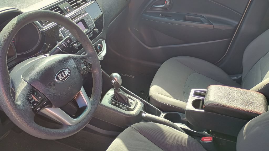 Used 2017 Kia Rio LX w/ Power Package FWD image 18