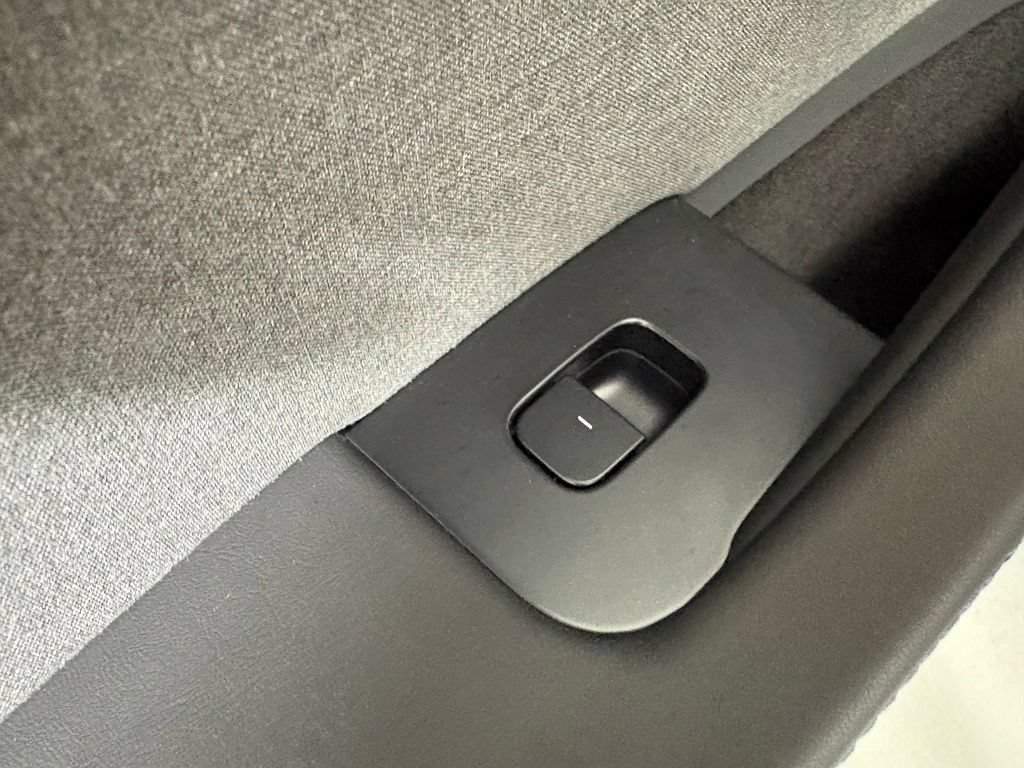 Used 2026 Tesla Model 3 RWD image 34