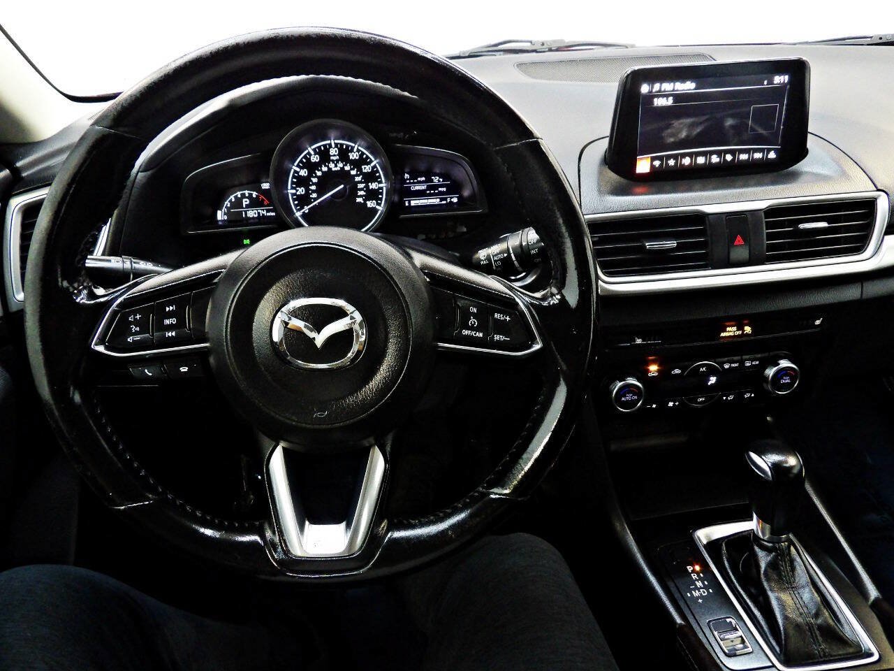 Used 2017 MAZDA MAZDA3 Touring FWD image 17