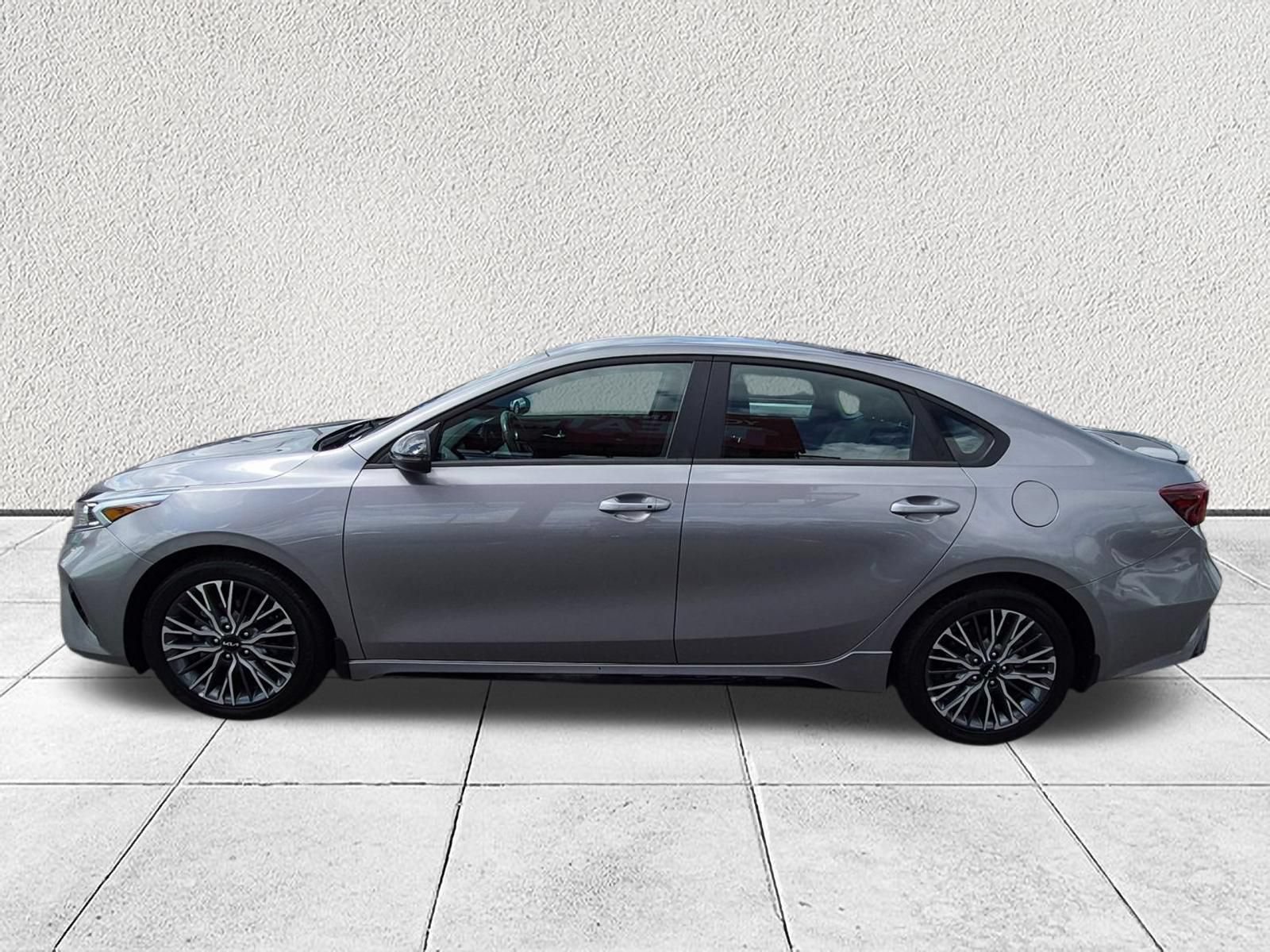 Used 2024 Kia Forte GT-Line FWD image 6
