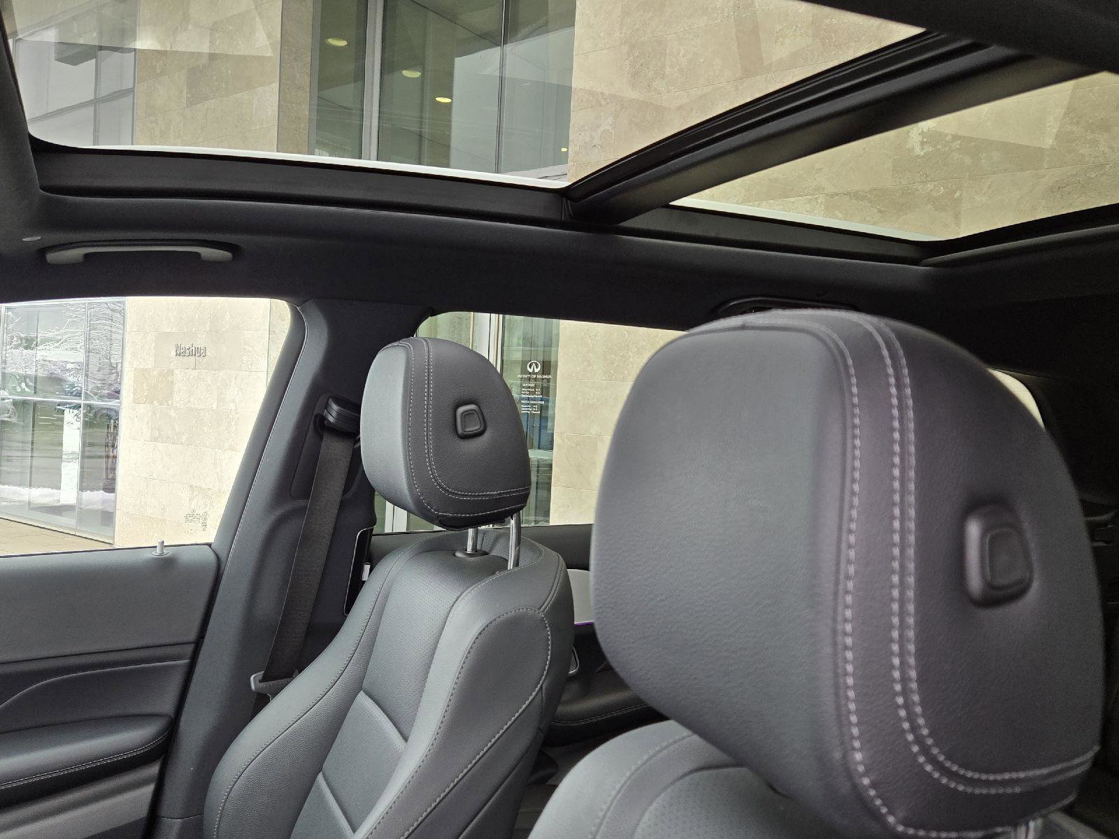 Used 2025 Mercedes-Benz GLS 450 4MATIC image 6