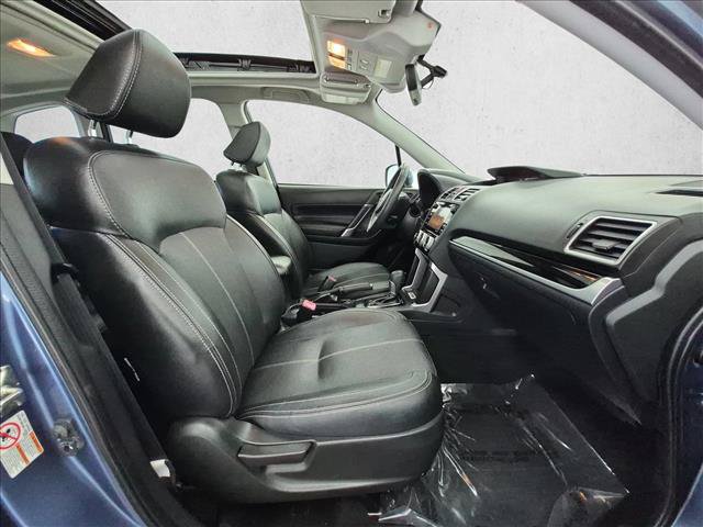 Used 2017 Subaru Forester 2.5i Touring AWD/4WD image 25