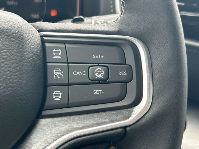 New 2026 Jeep Grand Wagoneer L Limited AWD/4WD image 31