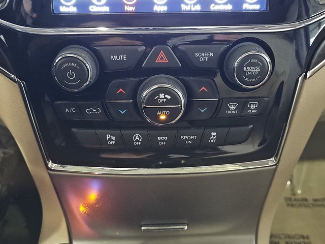 Used 2020 Jeep Grand Cherokee Overland image 23