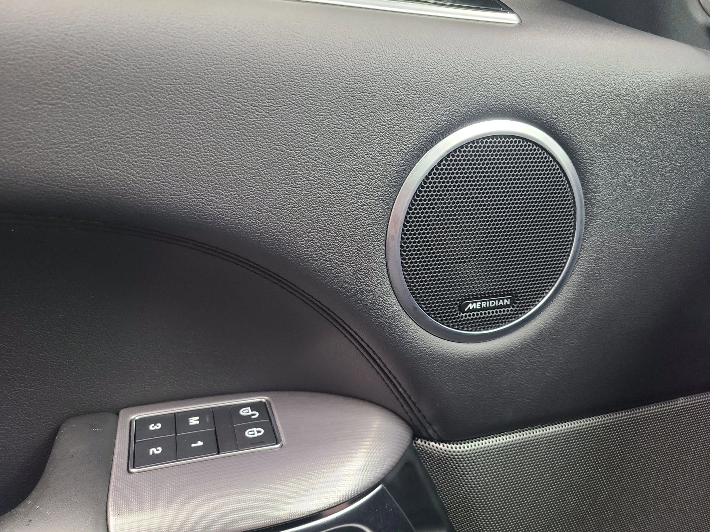 Used 2018 Land Rover Range Rover Sport HSE image 30