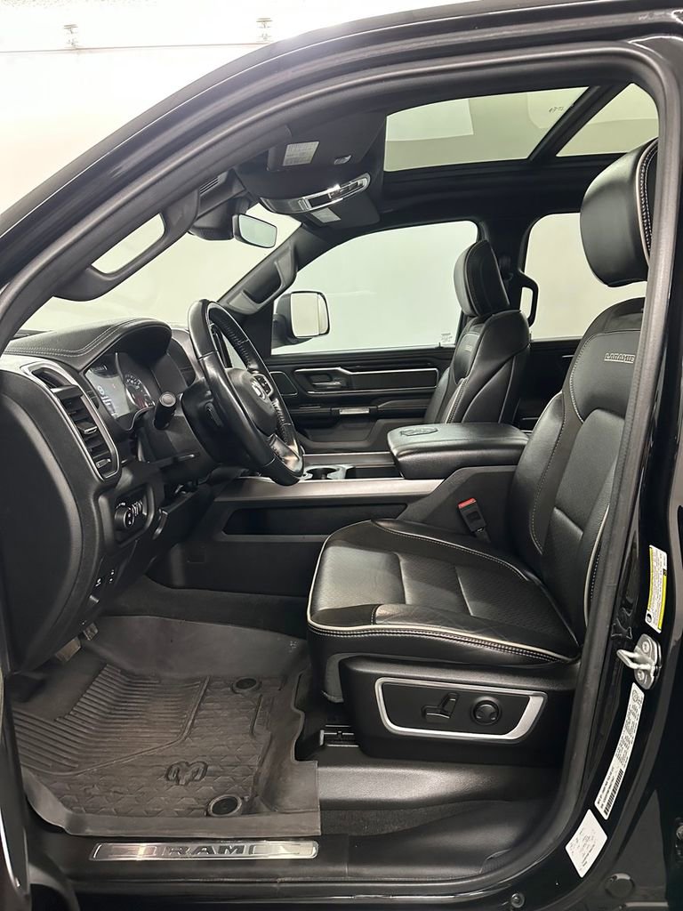 Used 2022 RAM 1500 Laramie w/ Night Edition AWD/4WD image 11