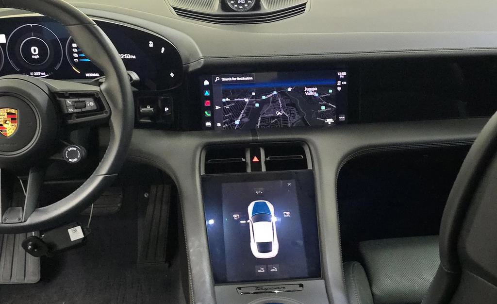 Used 2023 Porsche Taycan w/ Premium Package image 7