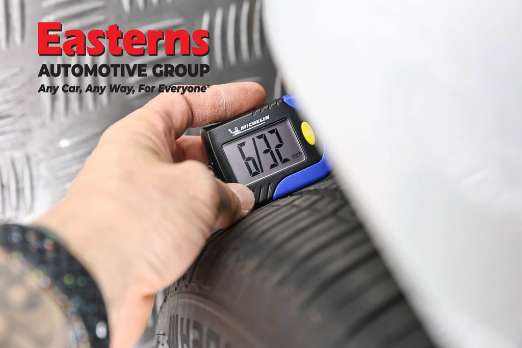 Used 2023 Tesla Model 3 Standard Range image 24