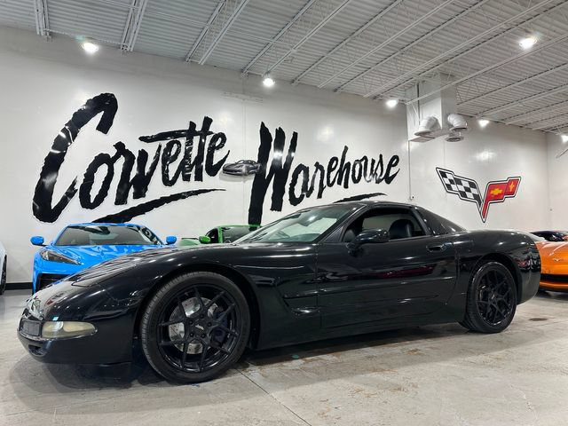 Used 2002 Chevrolet Corvette Coupe w/ Preferred Equipment Group2