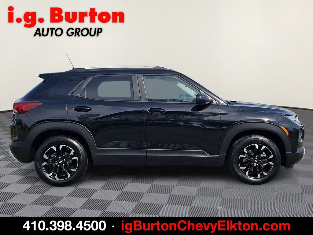Used 2023 Chevrolet TrailBlazer LT w/ Convenience Package FWD image 7