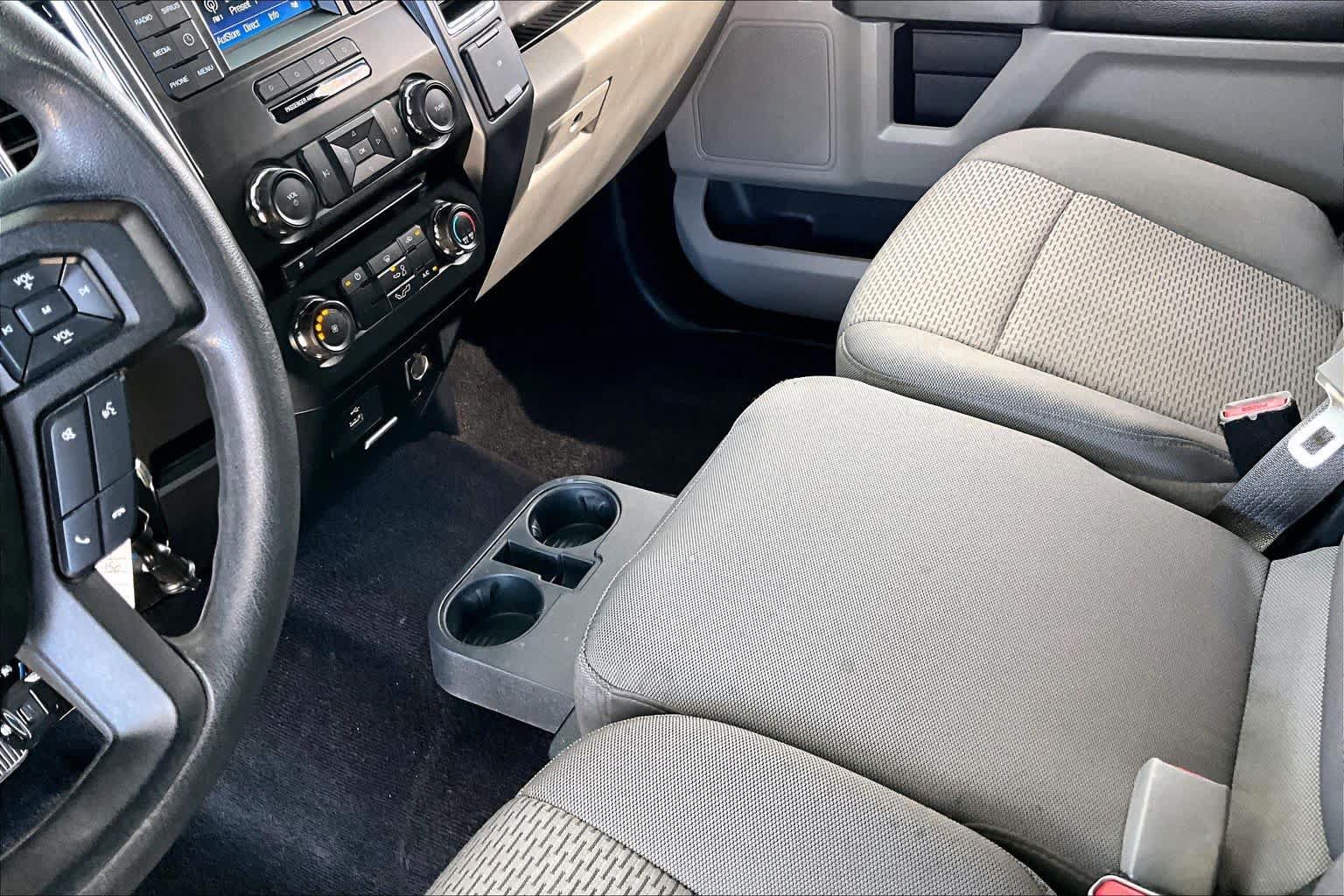 Used 2016 Ford F150 XLT AWD/4WD image 17