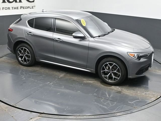 Used 2020 Alfa Romeo Stelvio Ti image 37