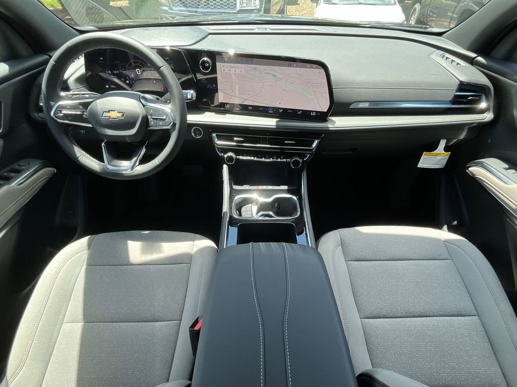 New 2025 Chevrolet Traverse LT w/ Driver Confidence Package image 21