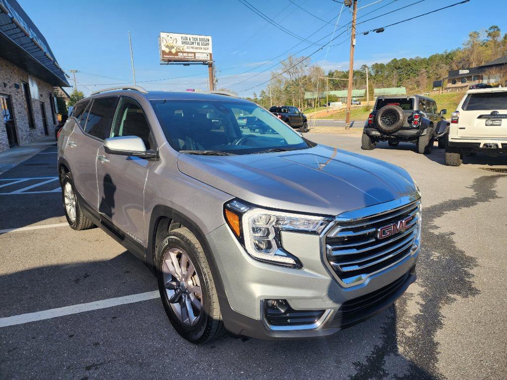 Used 2024 GMC Terrain SLT image 7