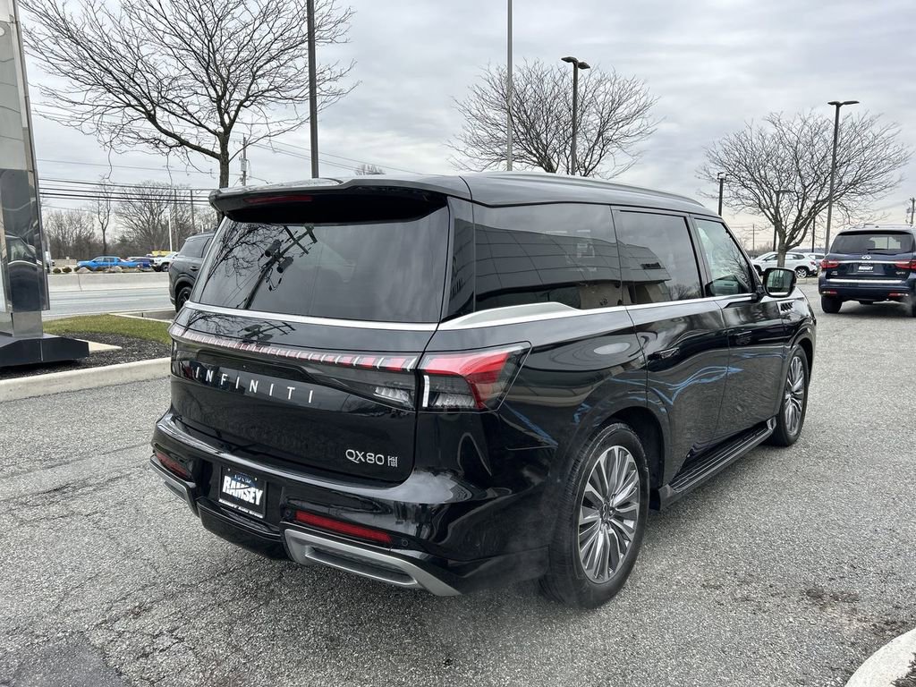 Certified 2025 INFINITI QX80 Sensory image 8