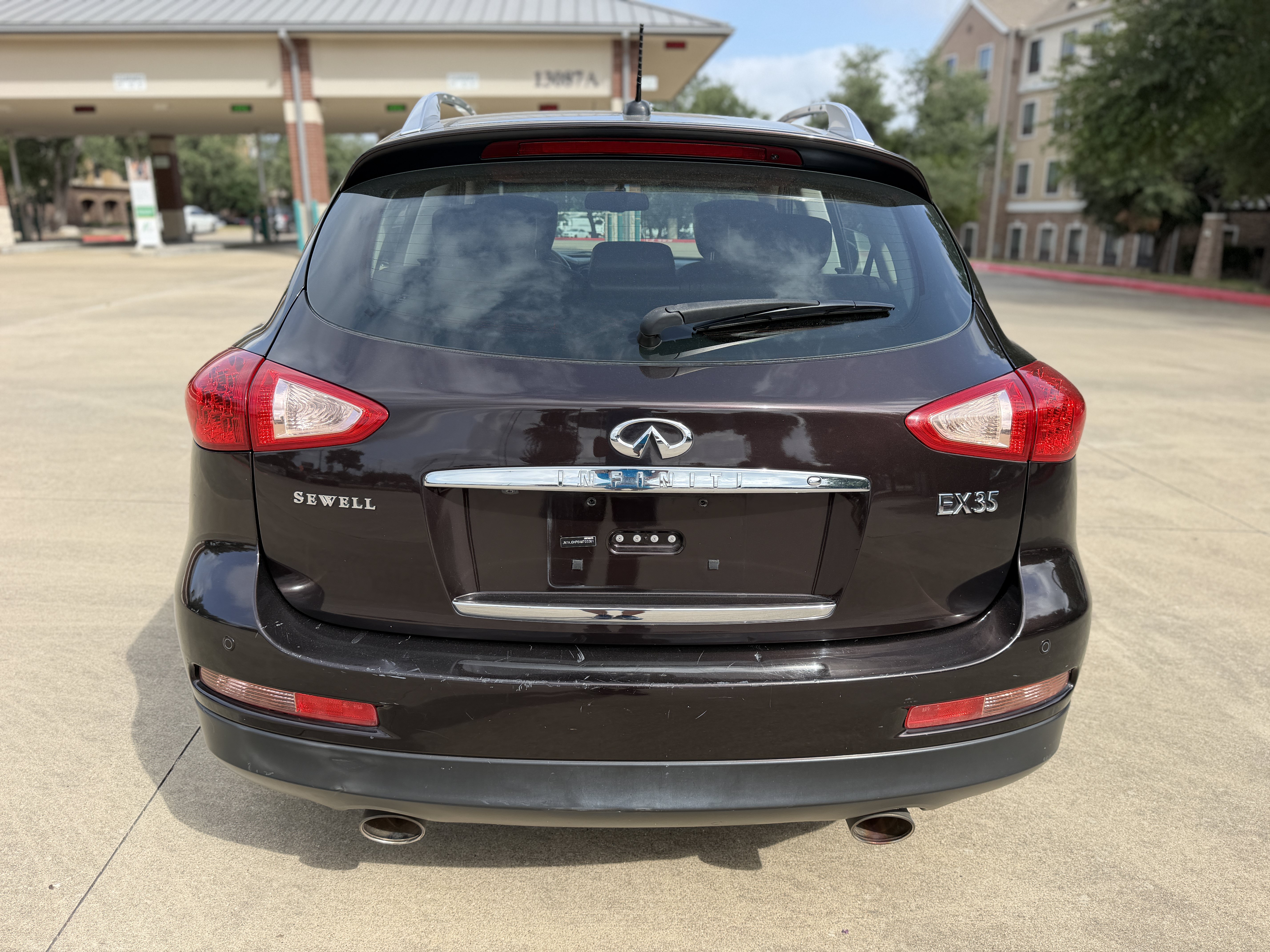 Used 2010 INFINITI EX35 Journey RWD image 6