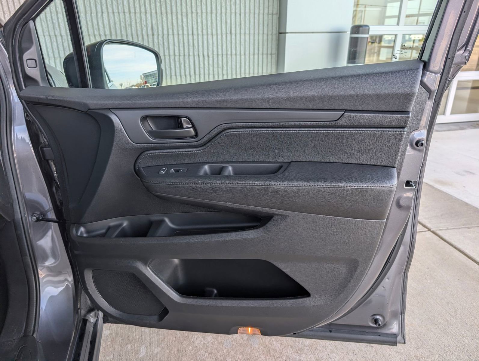 Used 2024 Honda Odyssey EX-L image 37