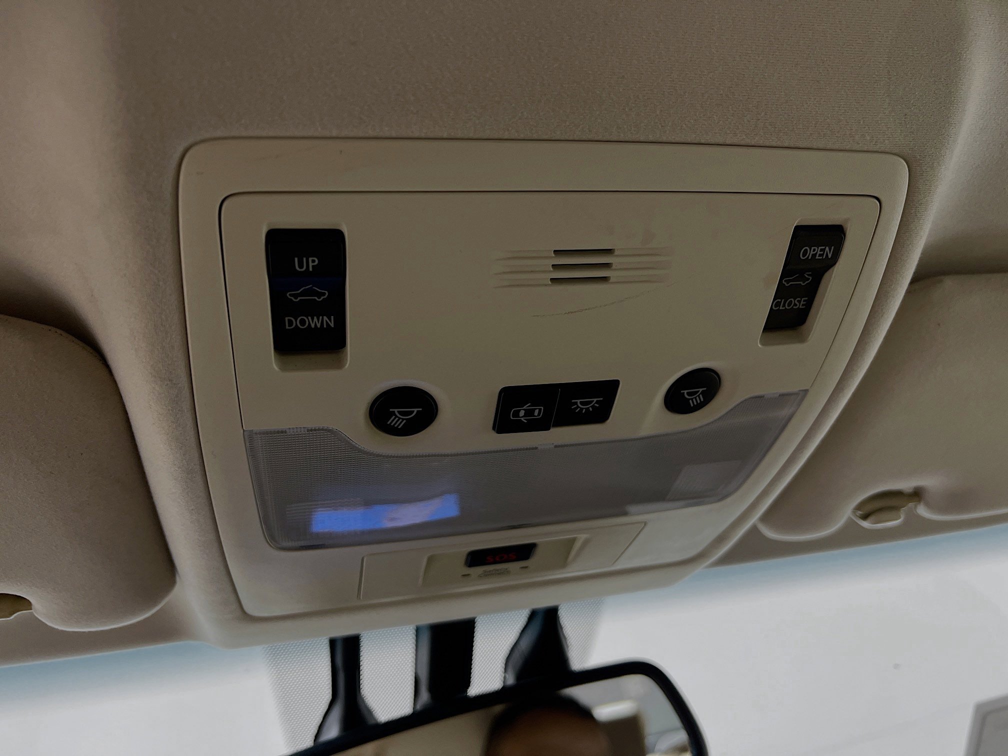 Used 2013 Lexus ES 300h image 21