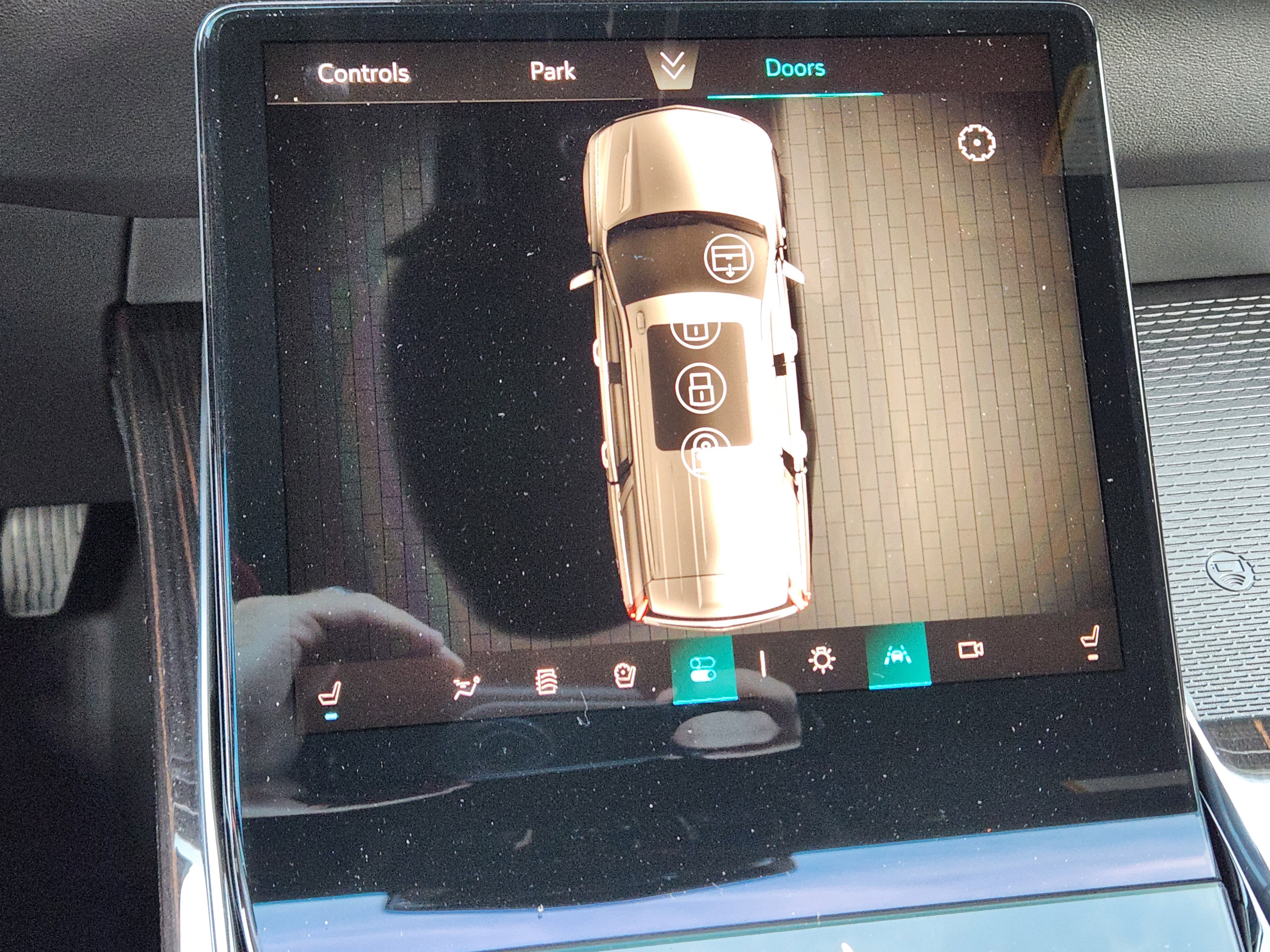 New 2026 Cadillac Escalade ESV Luxury w/ Touring Package image 15